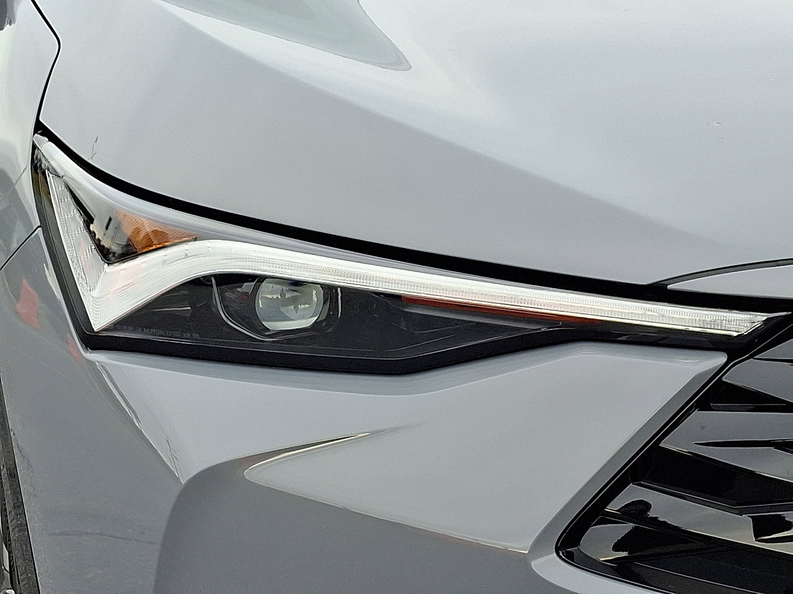 Certified 2025 Acura ADX A-Spec image 9