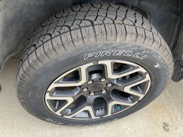 Used 2025 RAM 1500 Laramie w/ Sport Appearance Package AWD/4WD image 22