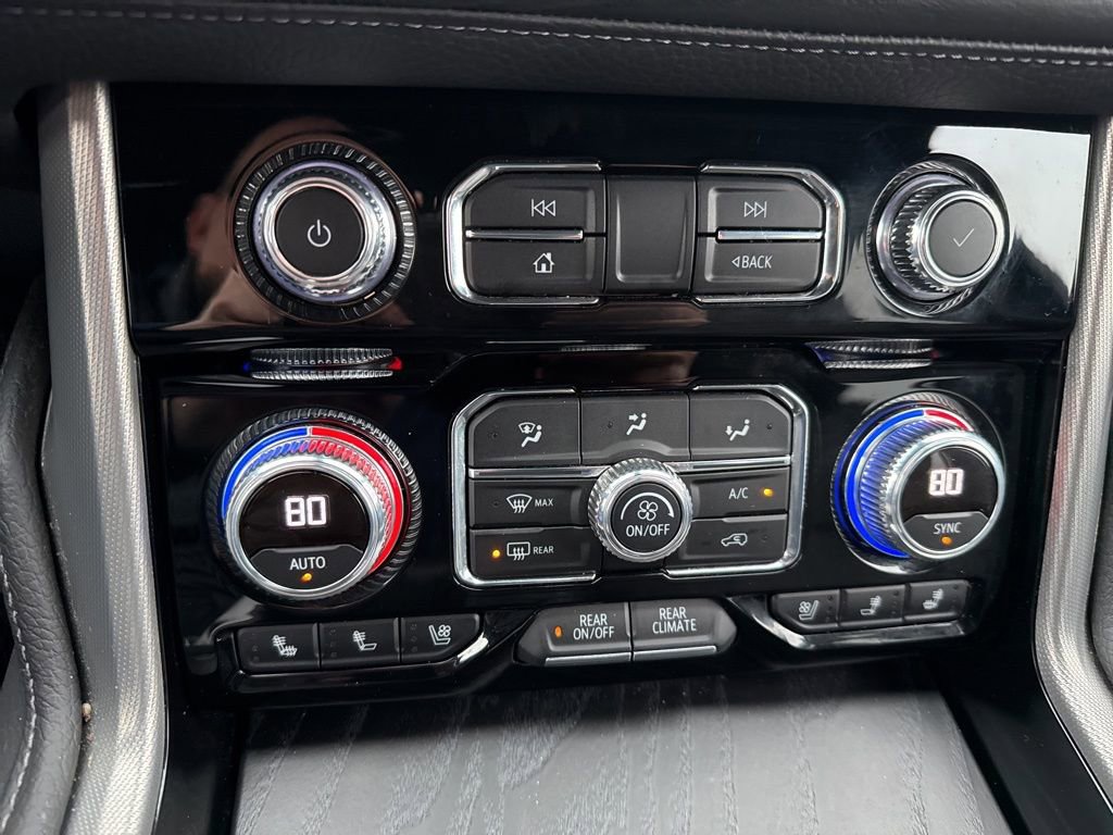 Certified 2022 GMC Yukon Denali w/ Denali Premium Package image 12