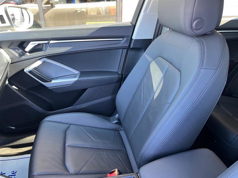 Used 2020 Audi Q3 2.0T Premium Plus image 12
