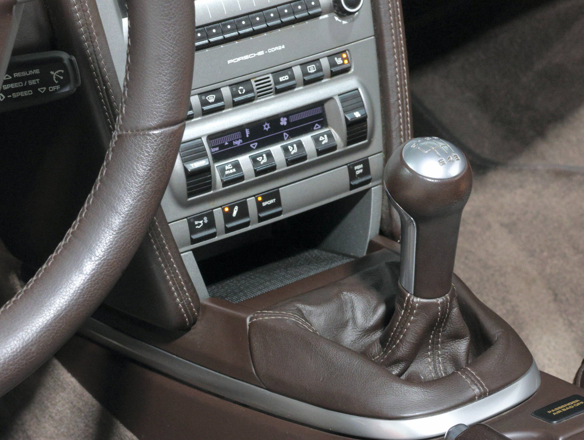 Used 2007 Porsche Boxster S image 9