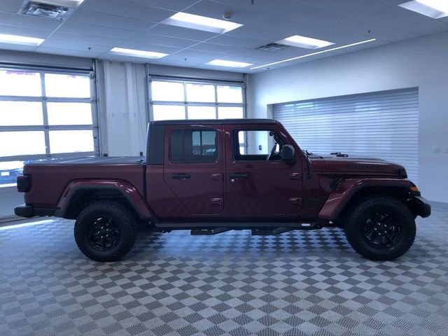 Used 2021 Jeep Gladiator Willys AWD/4WD image 7