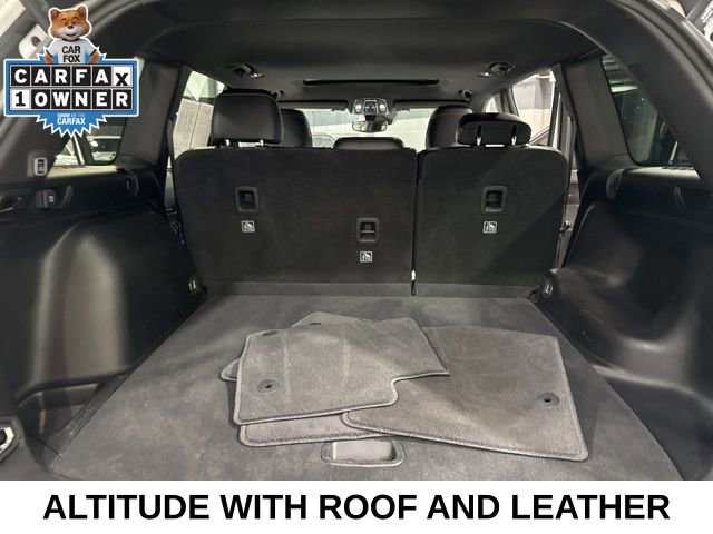 Used 2023 Jeep Grand Cherokee Altitude image 35