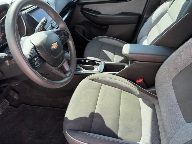Used 2023 Chevrolet TrailBlazer LT FWD image 11