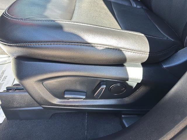 Certified 2022 Ford Explorer Limited w/ Equipment Group 301A image 11