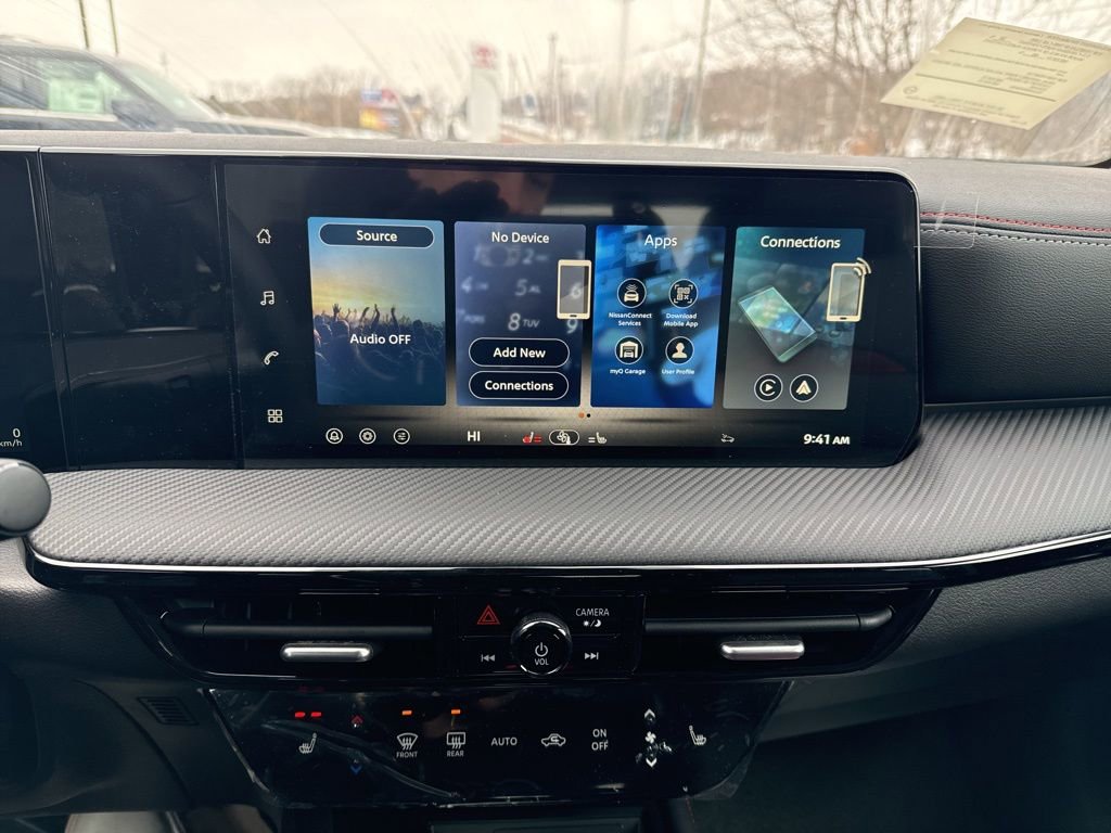 New 2026 Nissan Kicks SR w/ Cold Weather Package image 13