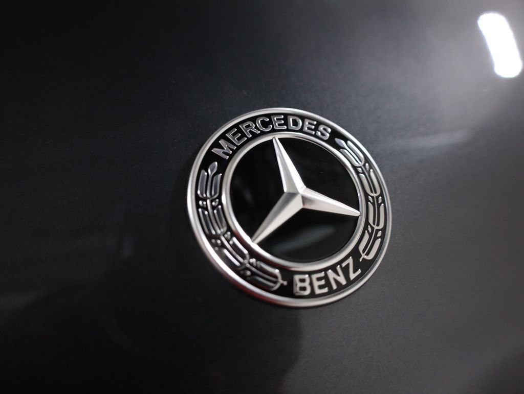 Used 2025 Mercedes-Benz GLS 450 4MATIC image 81