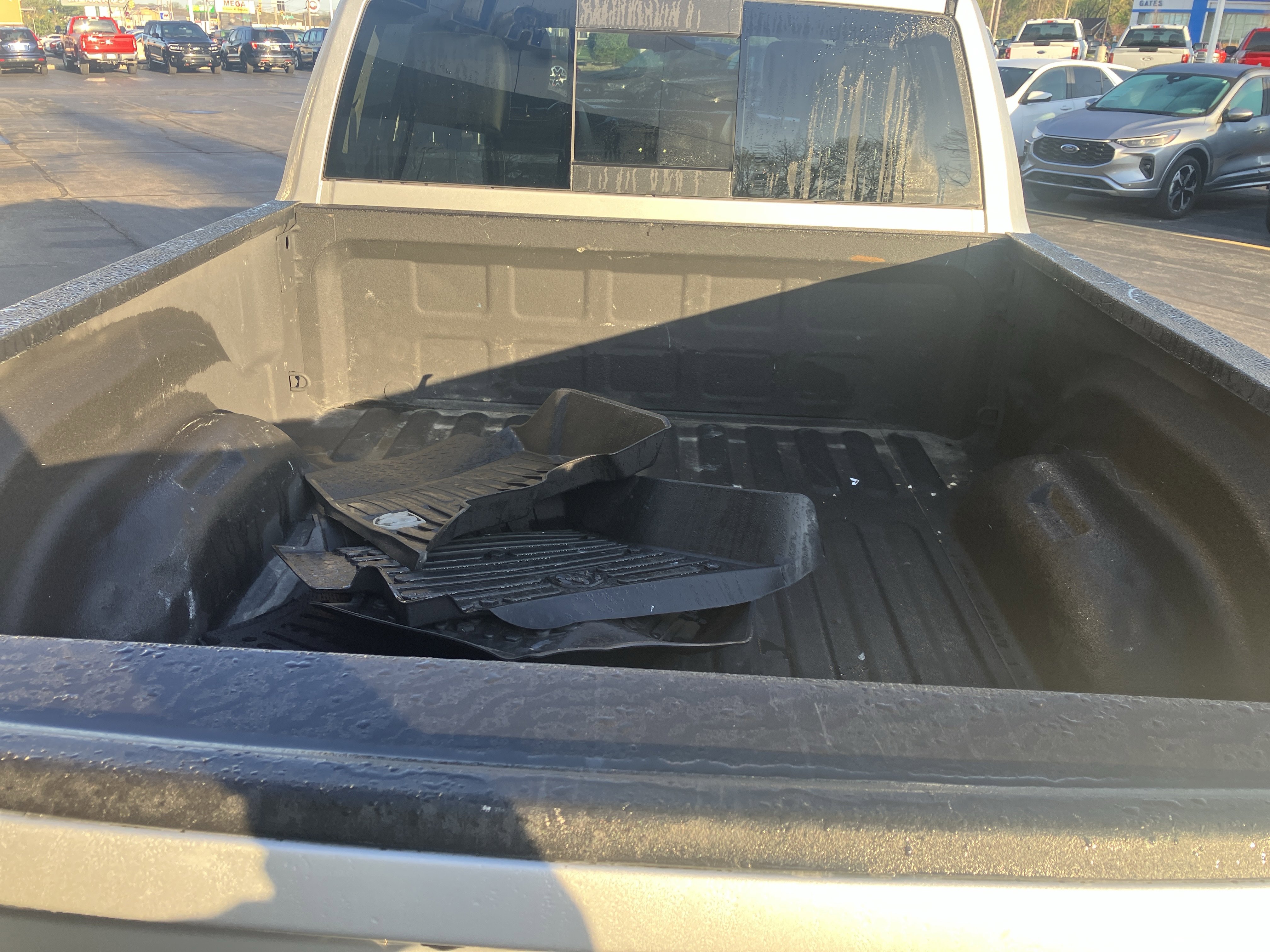 Used 2018 RAM 2500 Laramie AWD/4WD image 12