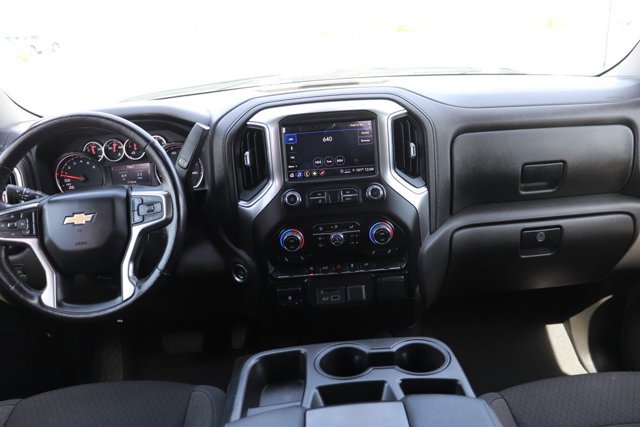 Used 2022 Chevrolet Silverado 1500 LT w/ Convenience Package II image 16