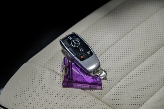 Used 2019 Mercedes-Benz S 560 4MATIC Sedan image 84