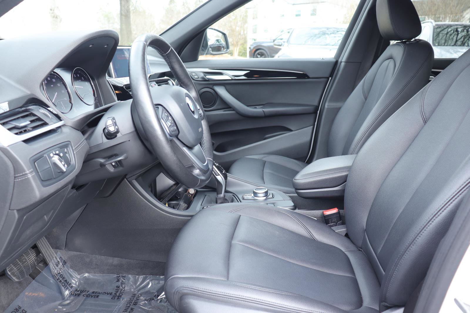 Used 2021 BMW X1 sDrive28i image 11