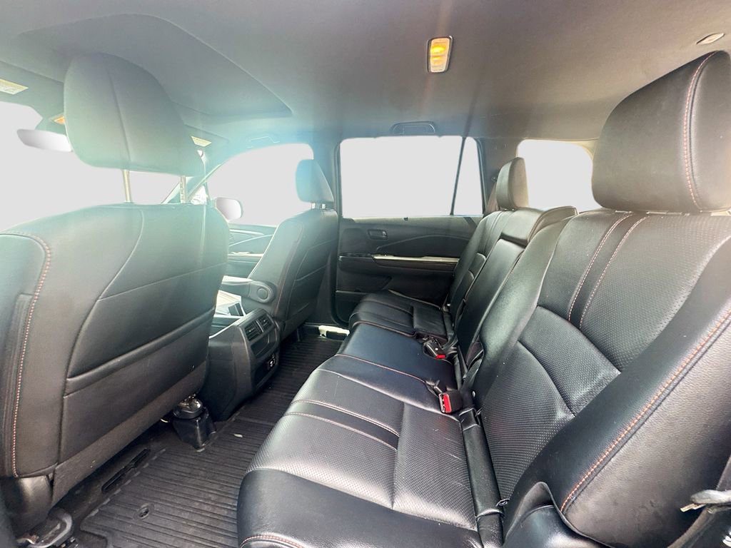 Used 2023 Honda Passport TrailSport image 25