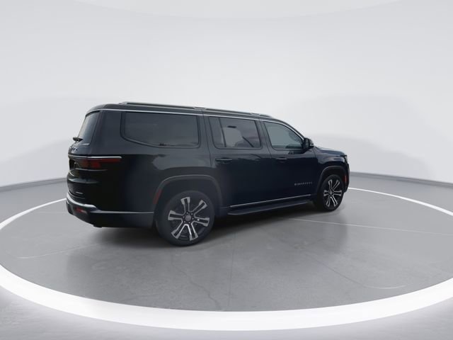 Used 2022 Jeep Wagoneer Series I AWD/4WD image 12