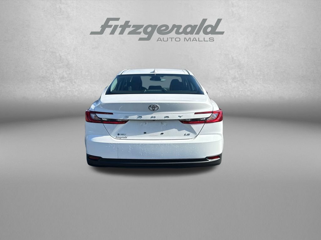 Used 2025 Toyota Camry LE FWD image 6