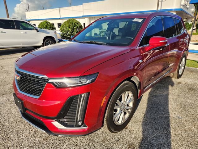Used 2024 Cadillac XT6 Luxury FWD image 3