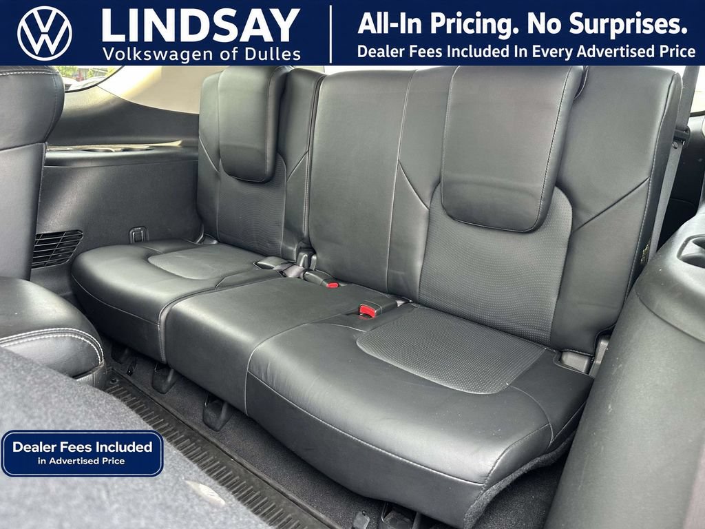 Used 2017 INFINITI QX80 4WD w/ Driver Assistance Package image 15