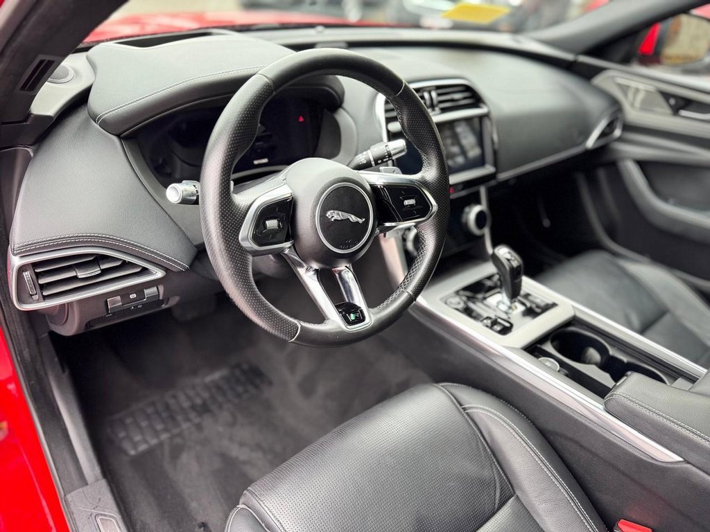 Used 2020 Jaguar XE R-Dynamic S image 13