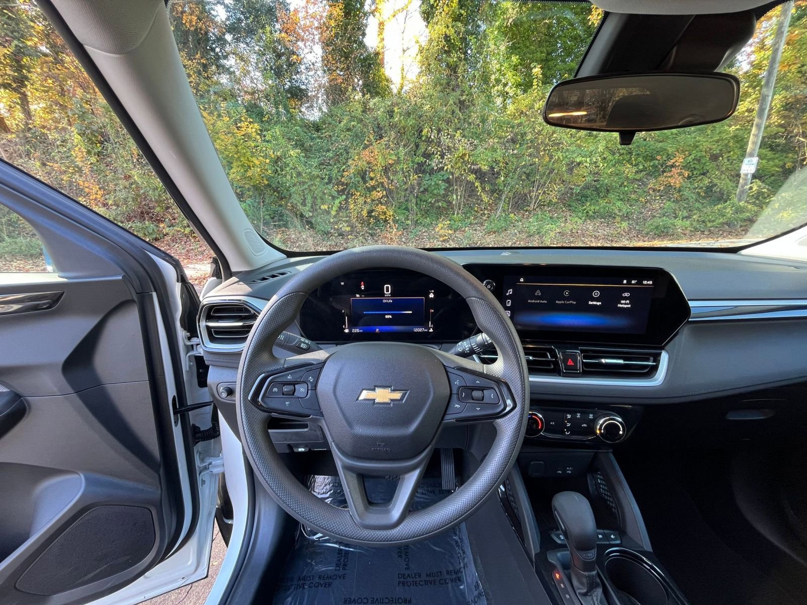 Used 2025 Chevrolet TrailBlazer LT image 30