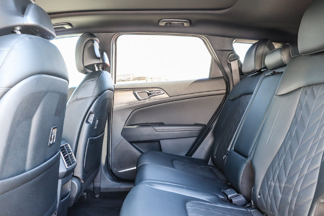 Certified 2024 Kia Sportage X-Pro AWD/4WD image 18