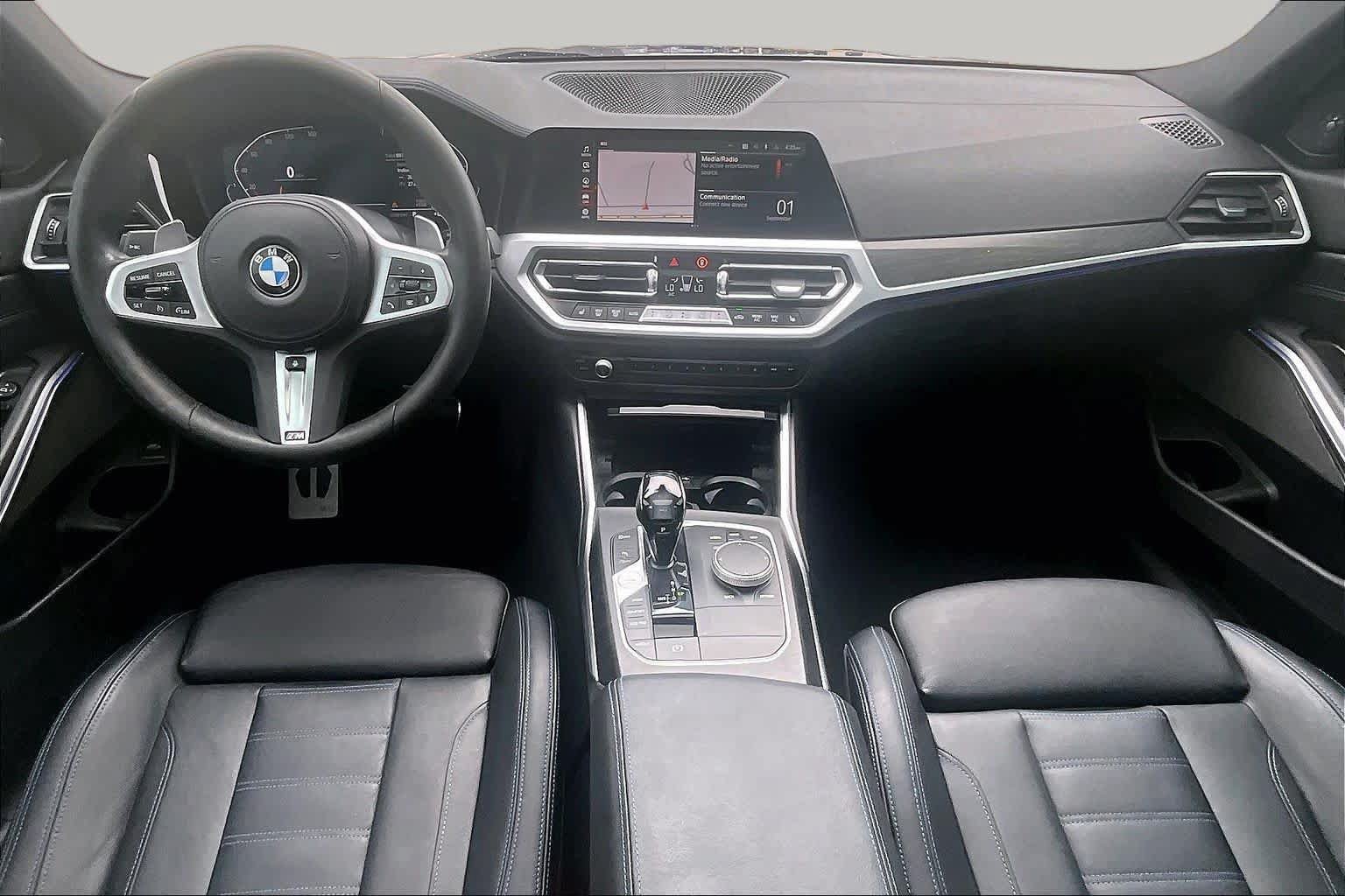 Used 2020 BMW 330i Sedan w/ M Sport Package RWD image 14