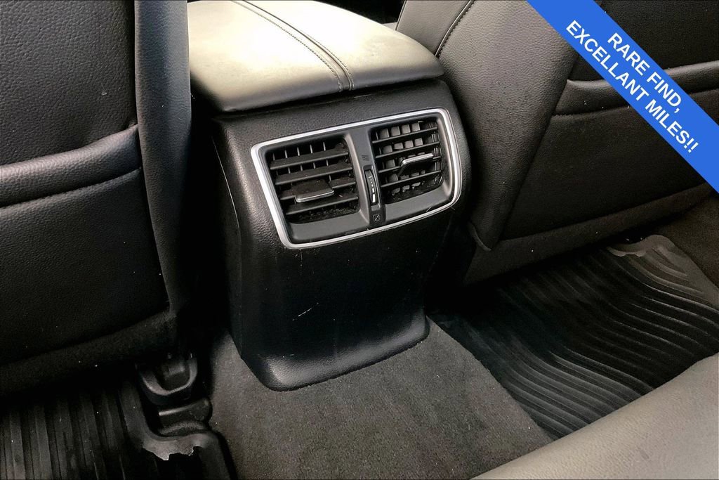 Used 2020 Acura TLX image 31