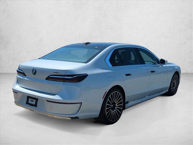 New 2026 BMW i7 xDrive60 RWD image 2