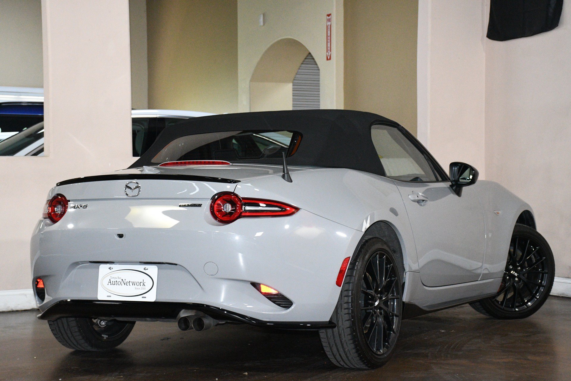 Used 2025 MAZDA MX-5 Miata Club w/ Brembo/BBS Recaro Package RWD image 5