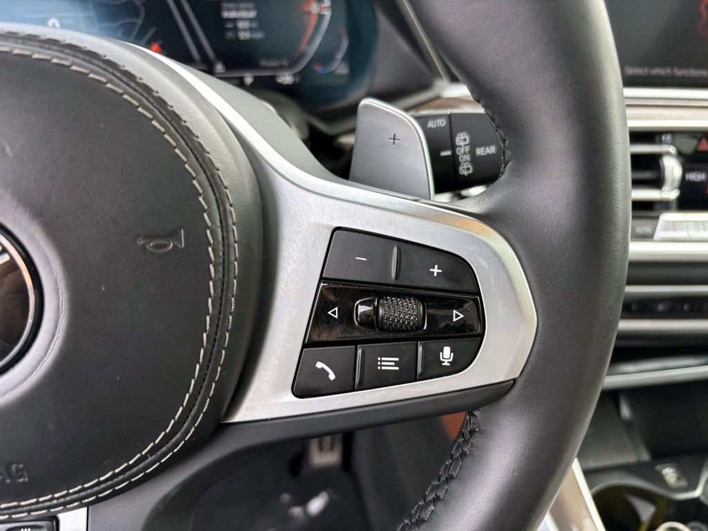 Certified 2022 BMW X5 xDrive40i w/ M Sport Package image 18
