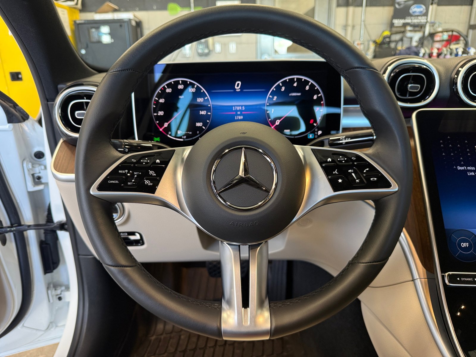 Certified 2025 Mercedes-Benz C 300 4MATIC Sedan image 9