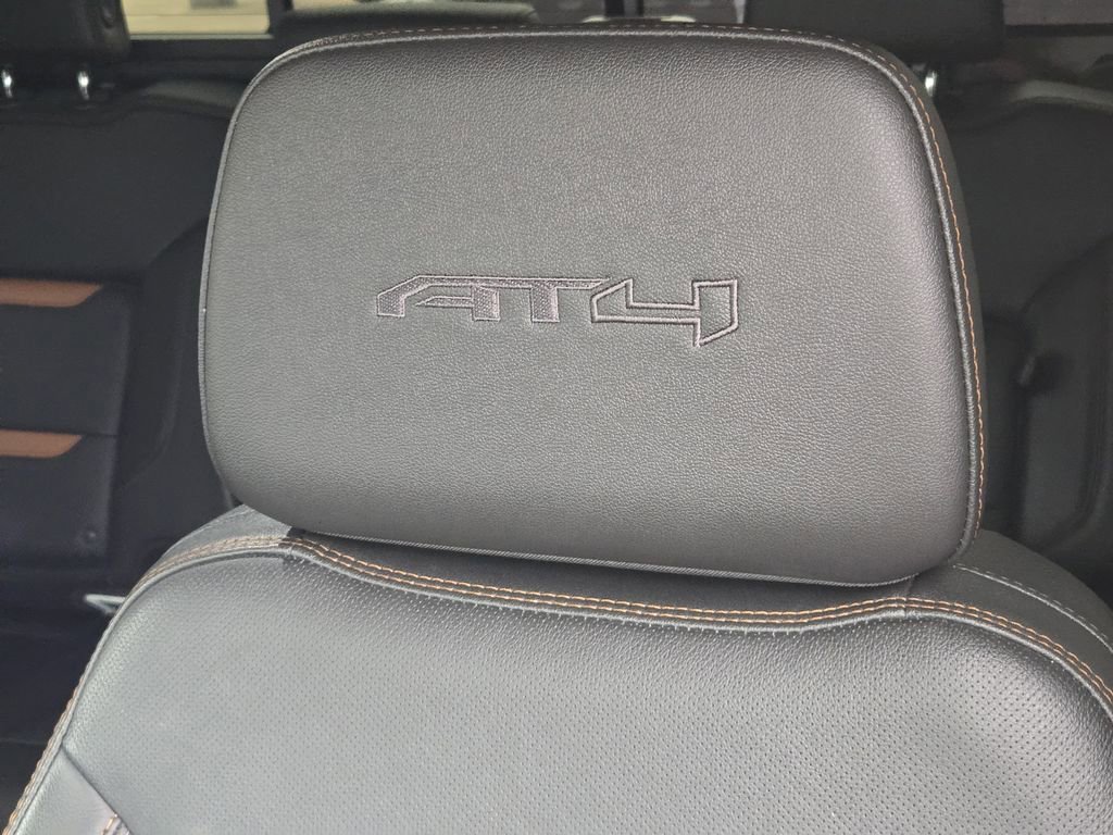 Used 2024 GMC Sierra 2500 AT4 w/ AT4 Premium Plus Package image 21