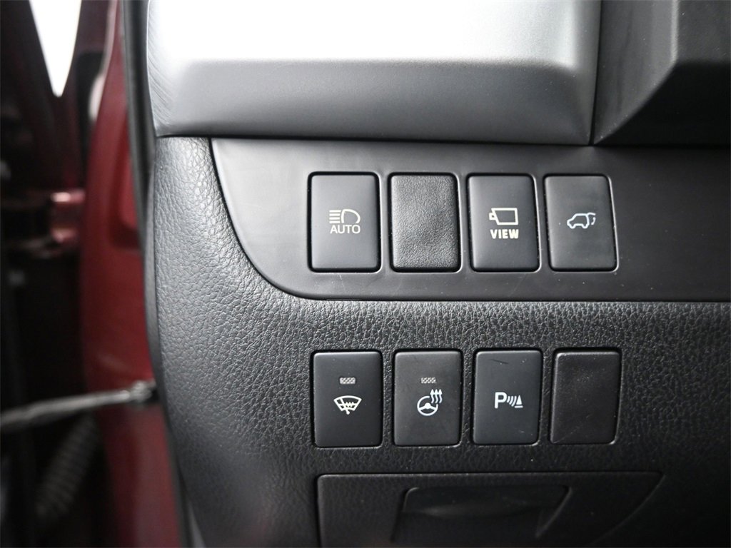 Used 2019 Toyota Highlander Limited Platinum image 34
