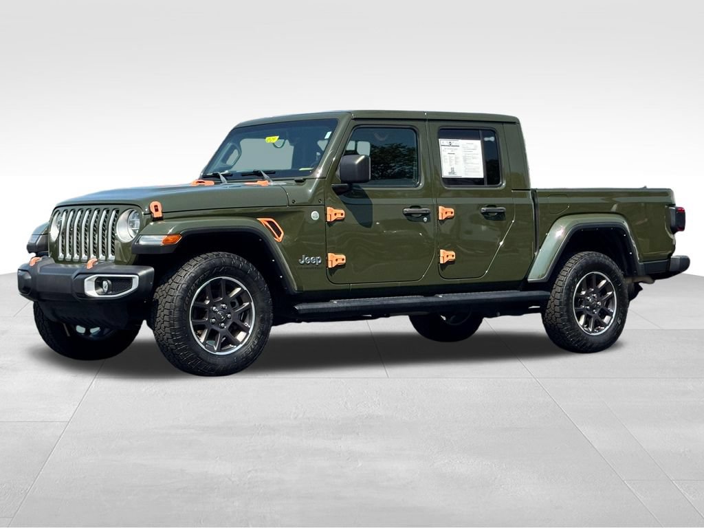Used 2022 Jeep Gladiator Overland w/ LED Lighting Group AWD/4WD image 3