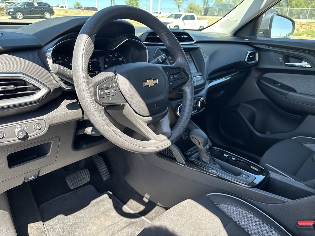 Certified 2023 Chevrolet TrailBlazer LT FWD image 13