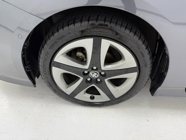 Used 2019 Toyota Prius Limited image 7