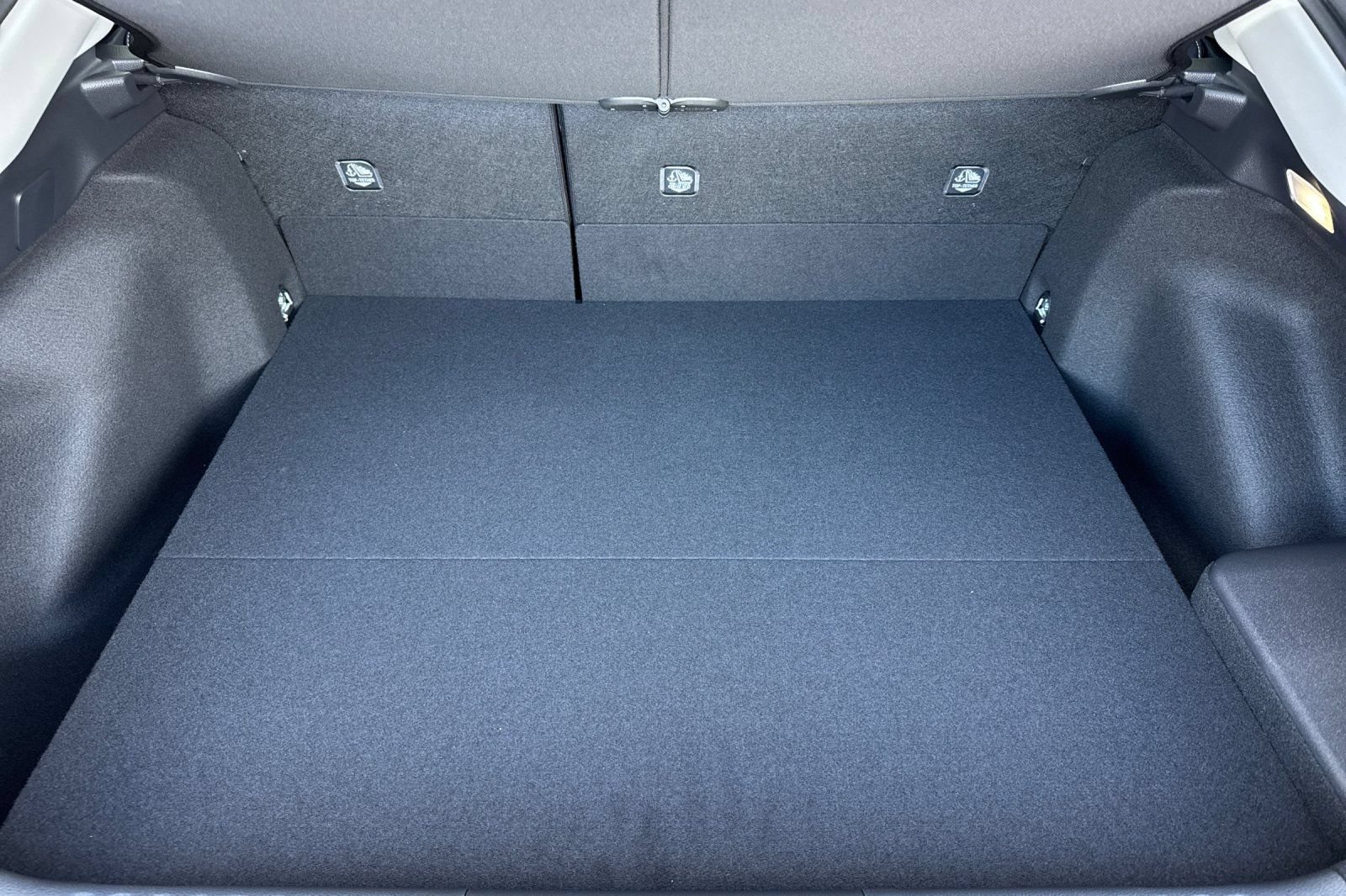 New 2027 Toyota Prius AWD image 17