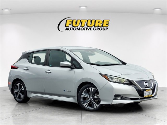 Used 2018 Nissan Leaf SV w/ SV Technology Package