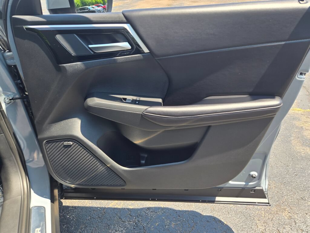 New 2026 Mitsubishi Outlander SE AWD/4WD image 7