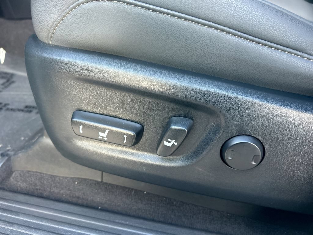 Certified 2023 Lexus GX 460 Premium AWD/4WD image 36
