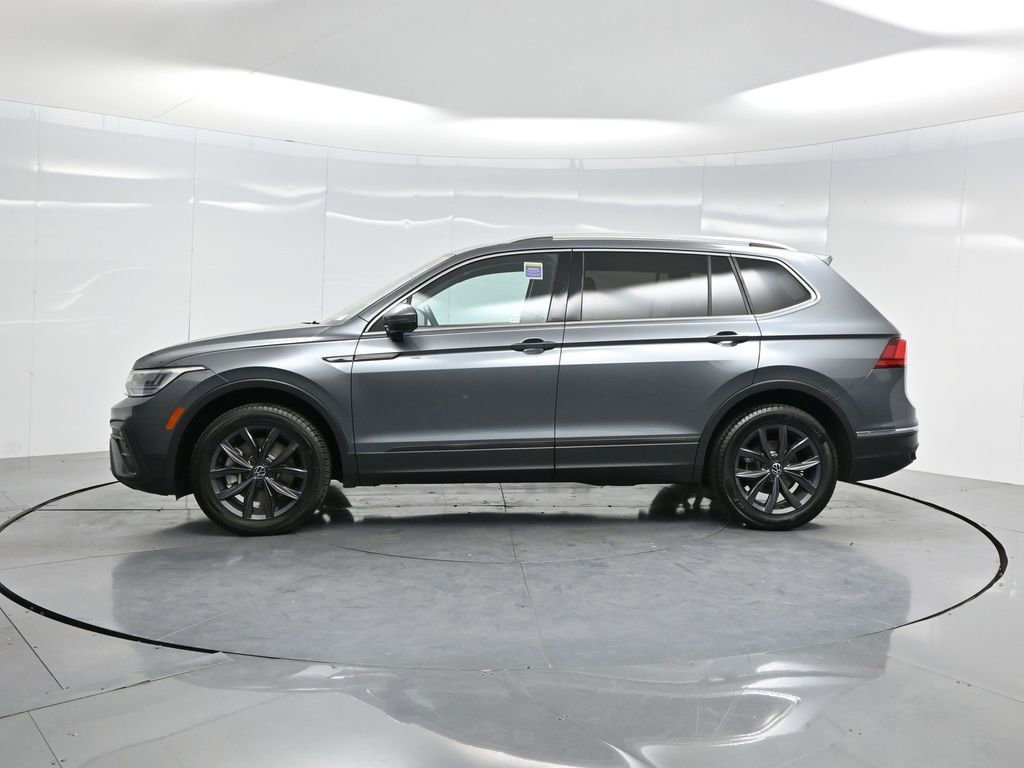 Used 2022 Volkswagen Tiguan SE image 47