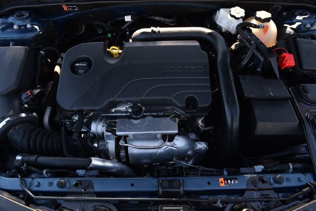 Used 2024 Chevrolet Malibu RS FWD image 22