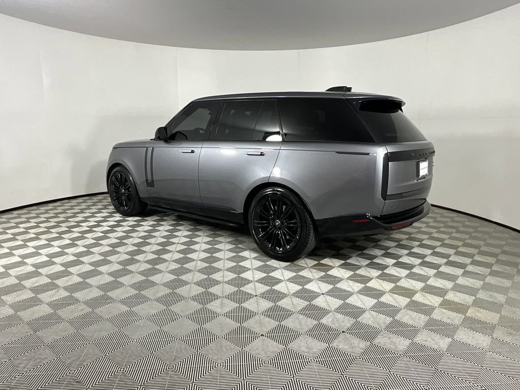 Certified 2023 Land Rover Range Rover SE AWD/4WD image 3