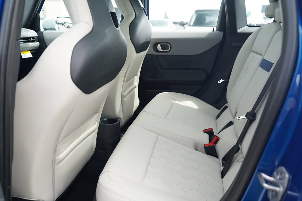 New 2026 MINI Cooper 4-Door Hardtop FWD image 7