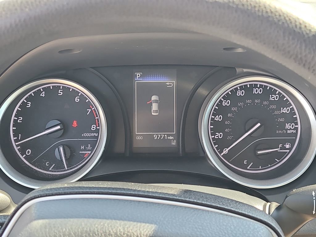 Used 2023 Toyota Camry LE image 28