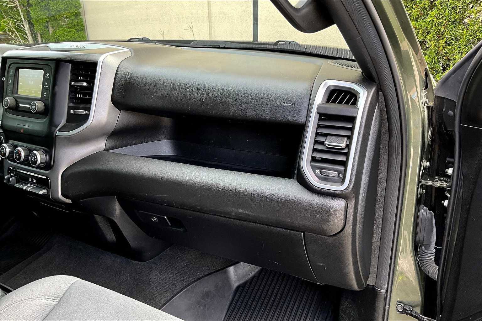 Used 2021 RAM 1500 Big Horn image 35