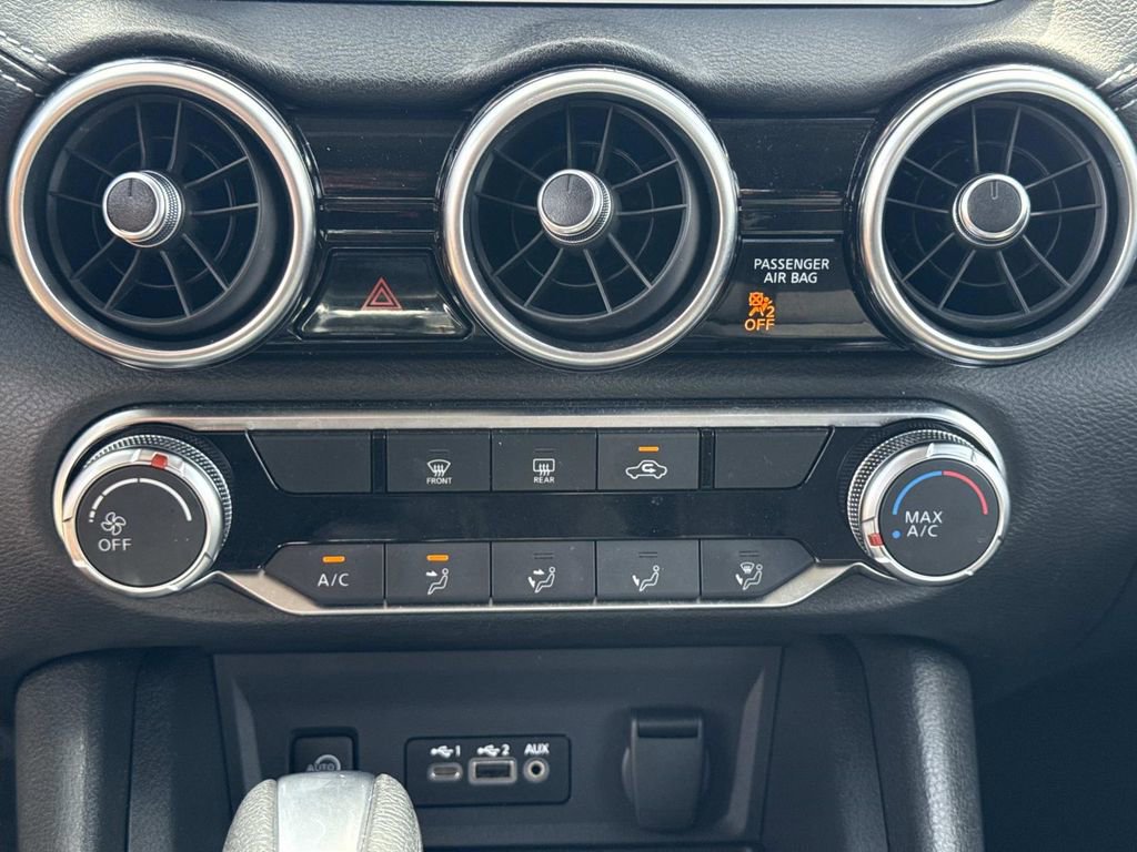 Certified 2025 Nissan Sentra SV FWD image 23