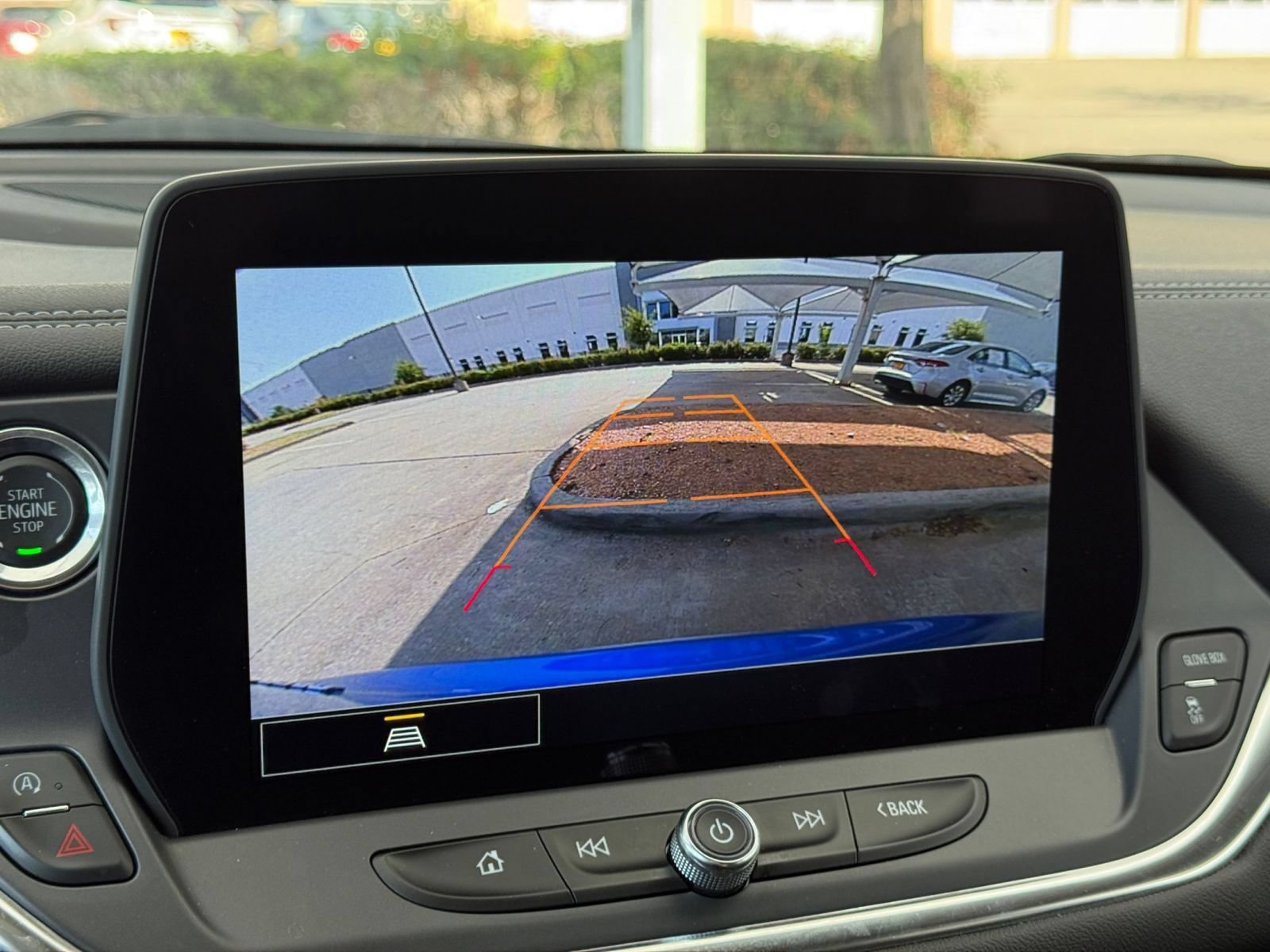 Used 2025 Chevrolet Blazer LT FWD image 24
