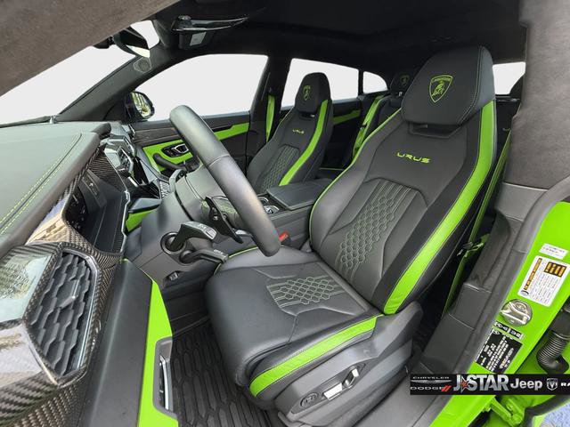 Used 2023 Lamborghini Urus S image 12