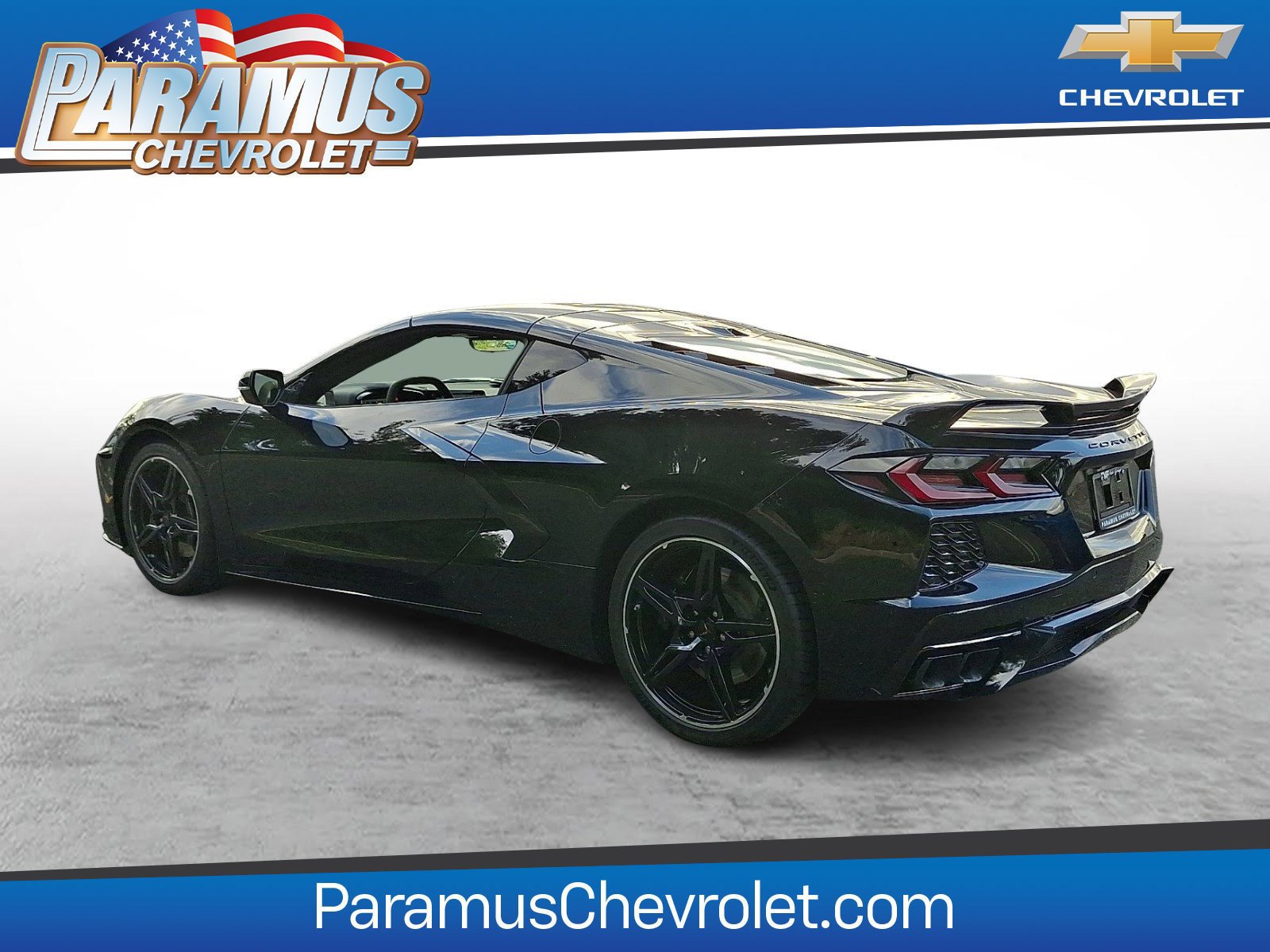 Used 2024 Chevrolet Corvette Stingray Premium Cpe w/ Z51 Performance Package RWD image 4