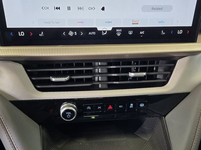 New 2026 Ford Explorer Active image 15