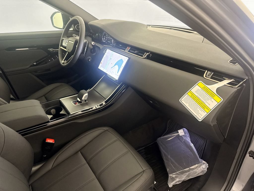 New 2026 Land Rover Range Rover Evoque S AWD/4WD image 29